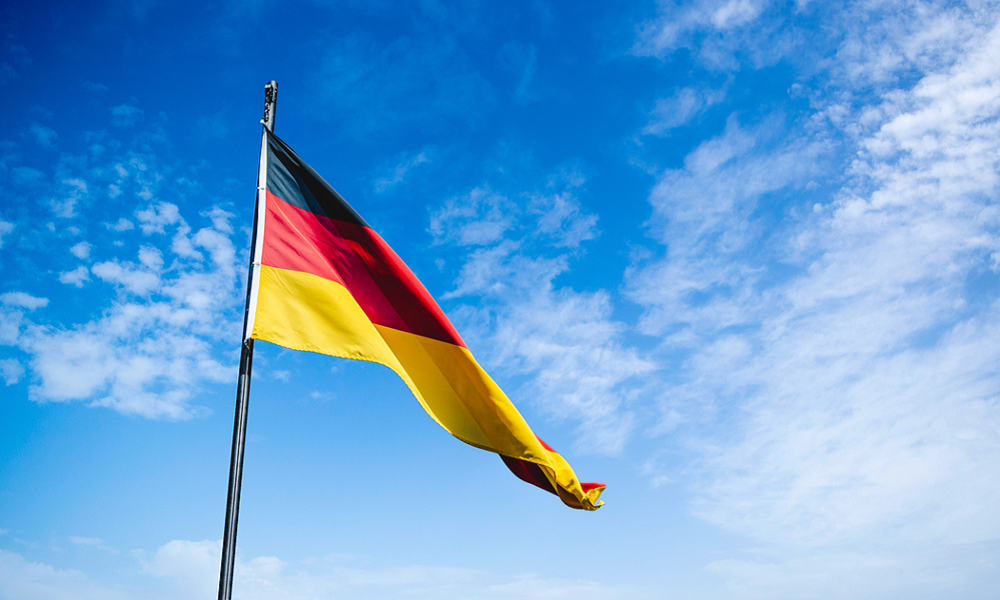 2019年7月，德国联邦政府公布了实施《欧盟第4号洗钱指令修订》的政府草案。